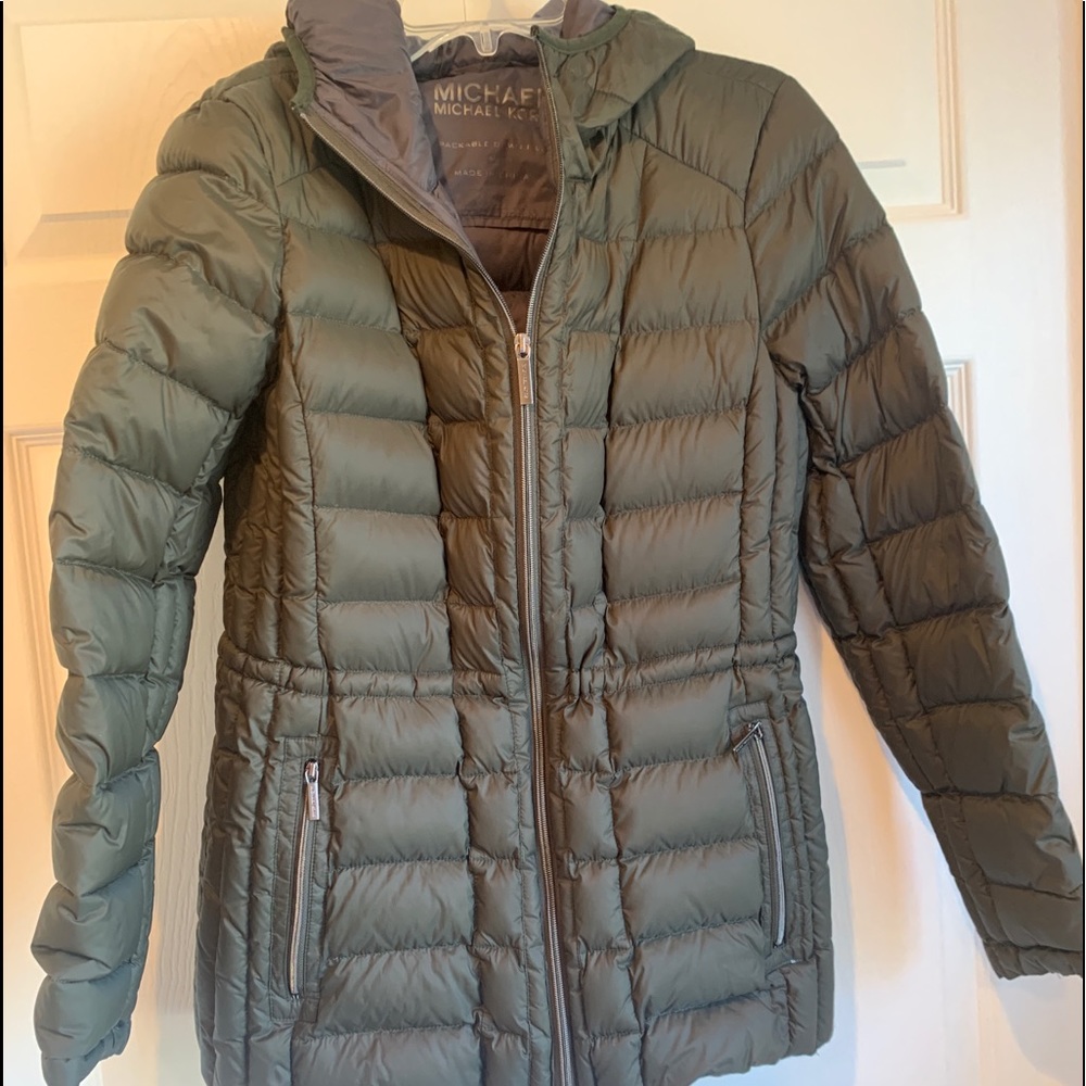 Michael Kors Down Puffer Jacket w attached hood